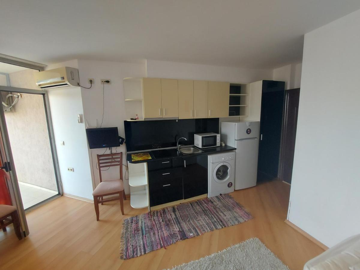 Studios & Apartments Perla Slântsjev Brjag Eksteriør bilde