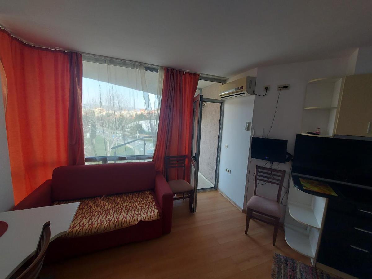 Studios & Apartments Perla Slântsjev Brjag Eksteriør bilde