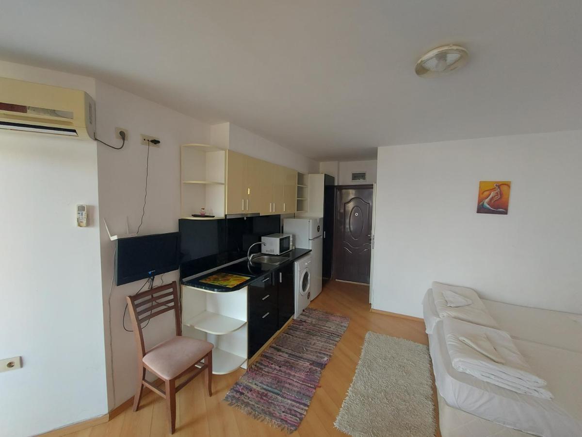 Studios & Apartments Perla Slântsjev Brjag Eksteriør bilde